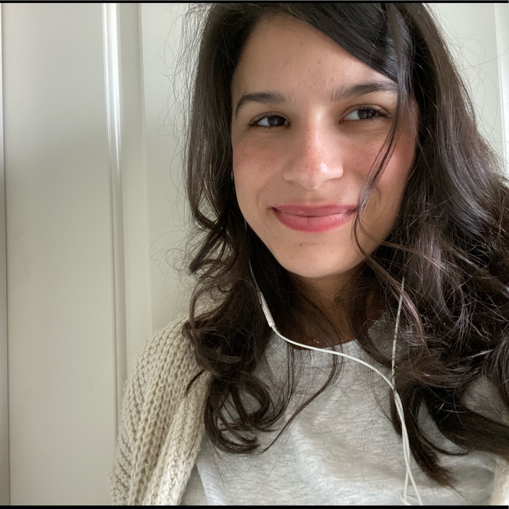 Meet your Posher, Nilüfer ece